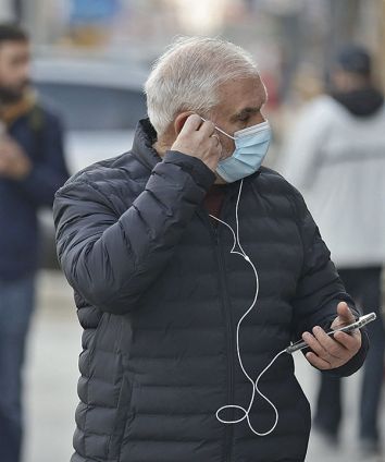 Llevar mascarillas en la calle ya es opcional