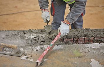 Obras en un centro escolar de Las Rozas