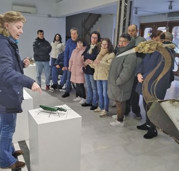 Visita del pasado viernes a la sala de exposiciones