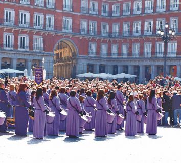 La tamborrada del pasado ao en la Plaza Mayor